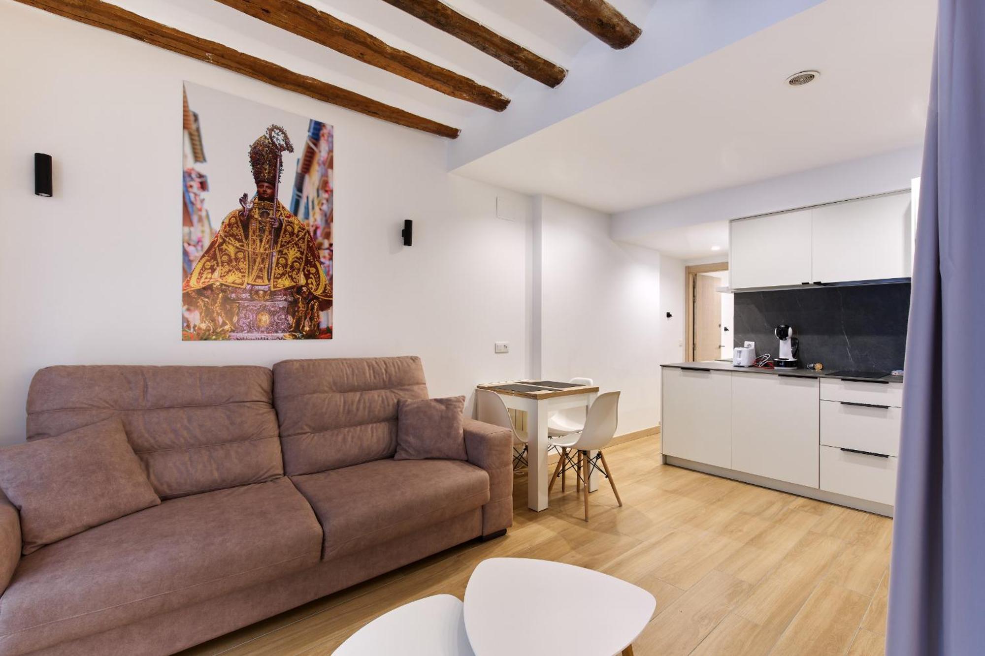 Tuapartamento Lindapamplona Apartment Екстериор снимка