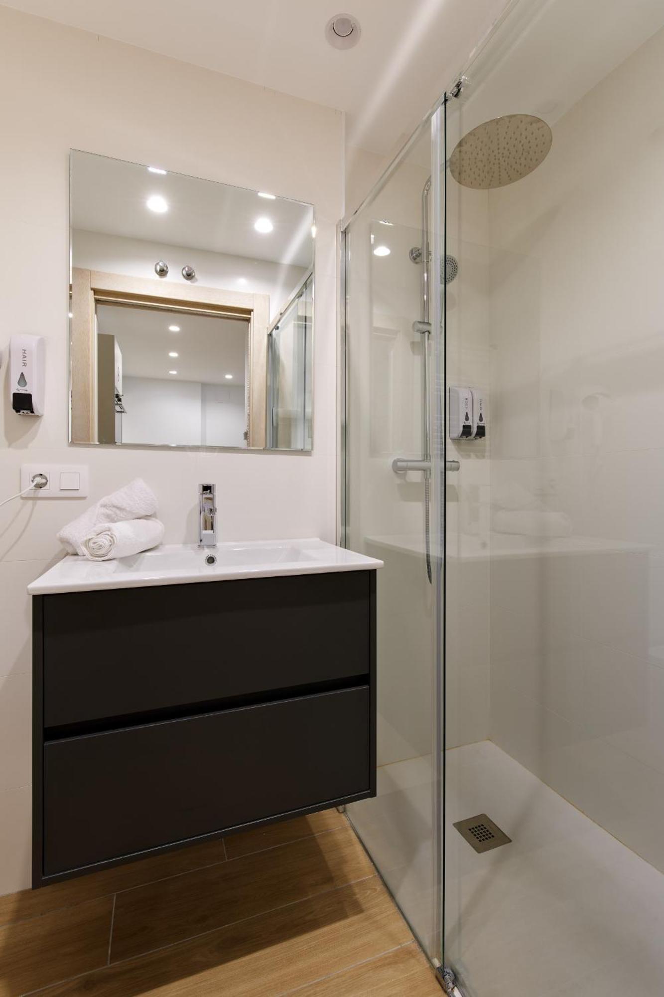 Tuapartamento Lindapamplona Apartment Екстериор снимка
