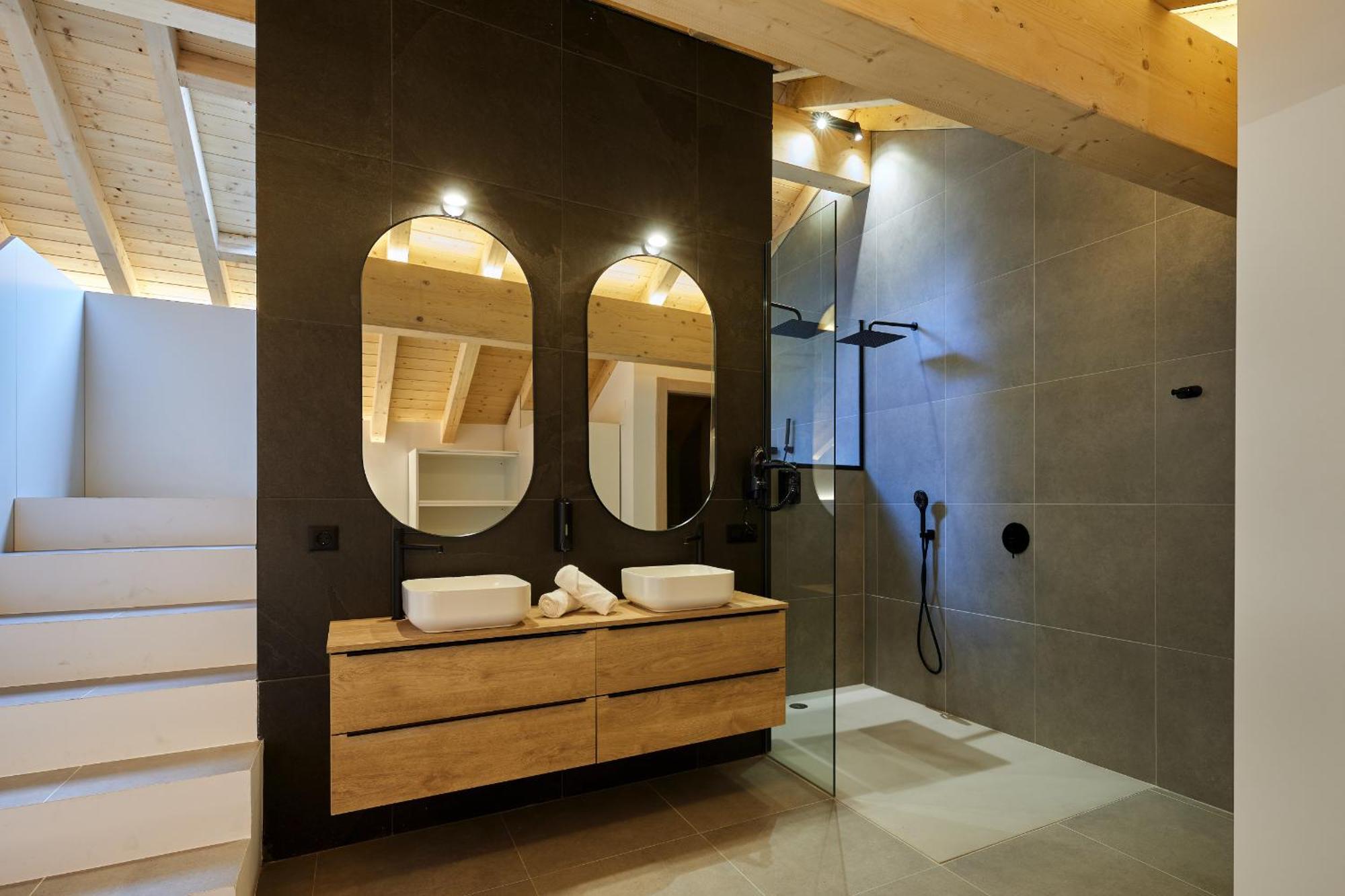 Tuapartamento Lindapamplona Apartment Екстериор снимка