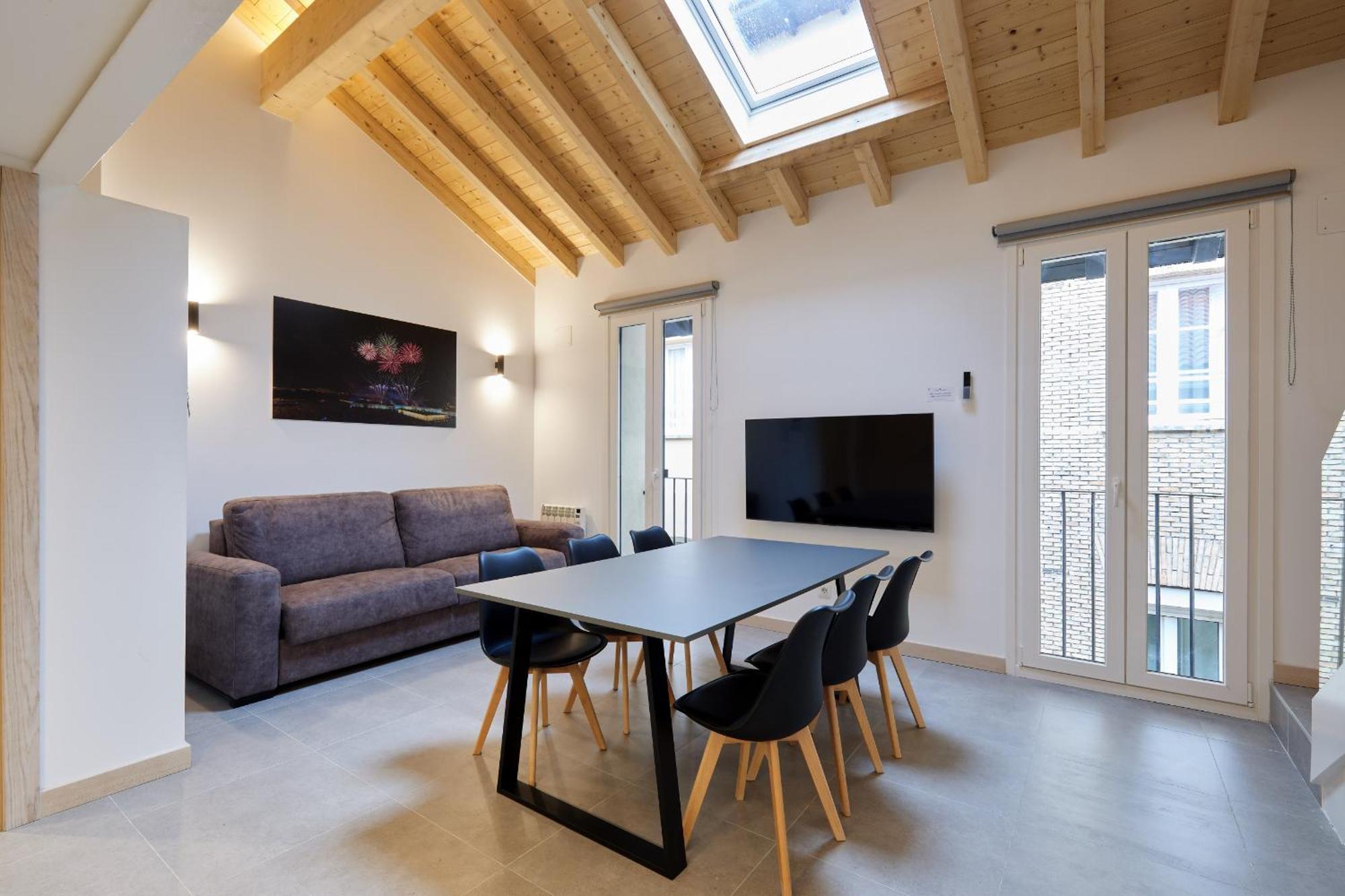 Tuapartamento Lindapamplona Apartment Екстериор снимка