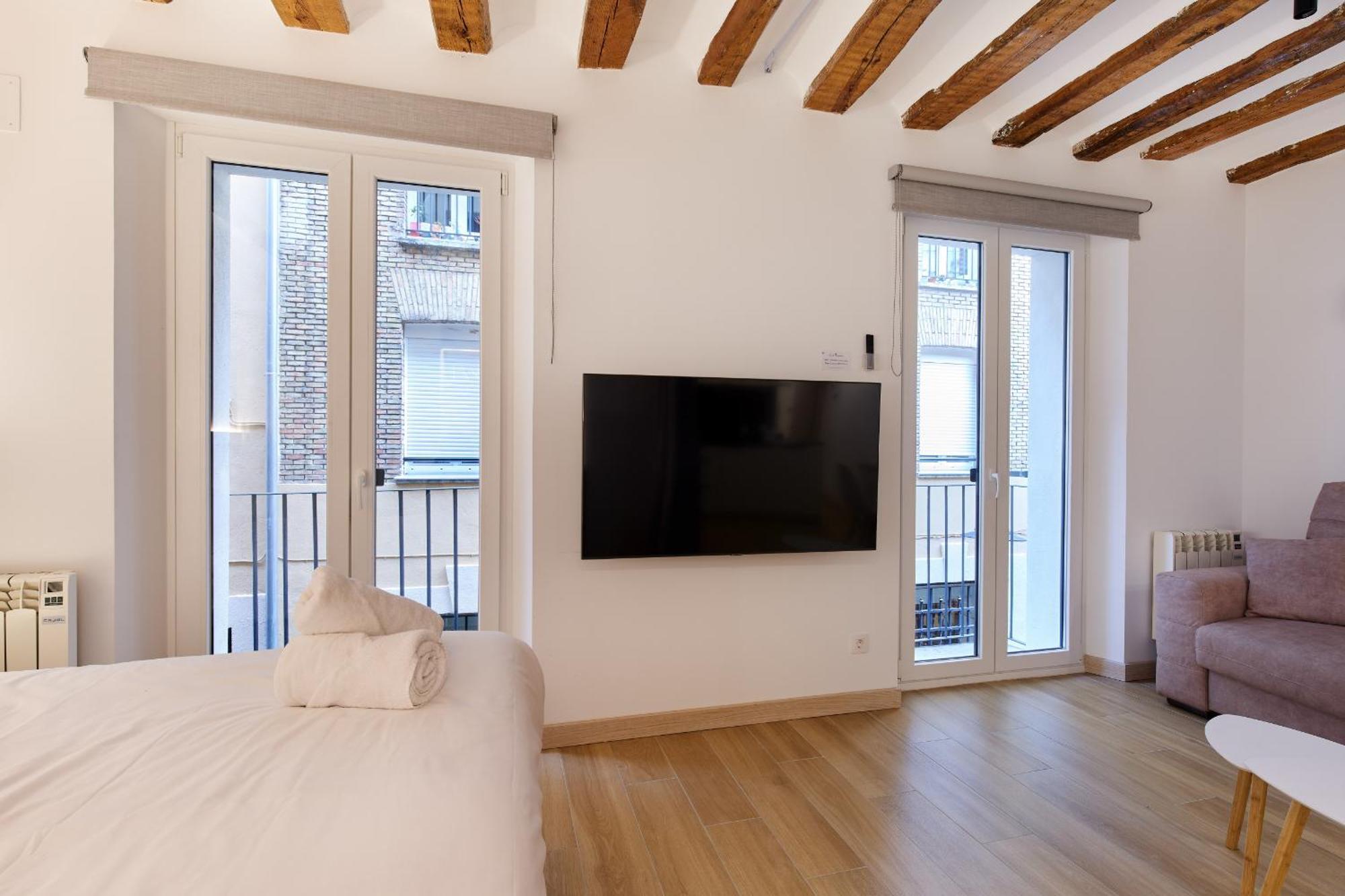 Tuapartamento Lindapamplona Apartment Екстериор снимка