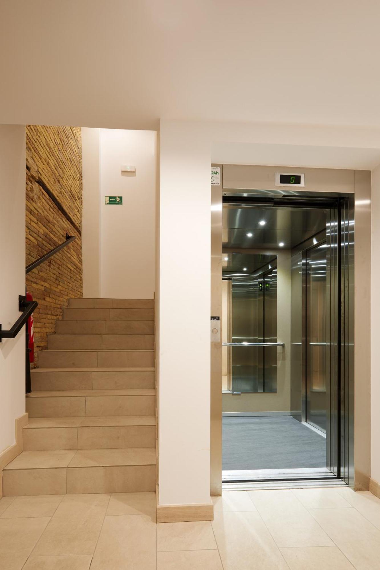 Tuapartamento Lindapamplona Apartment Екстериор снимка