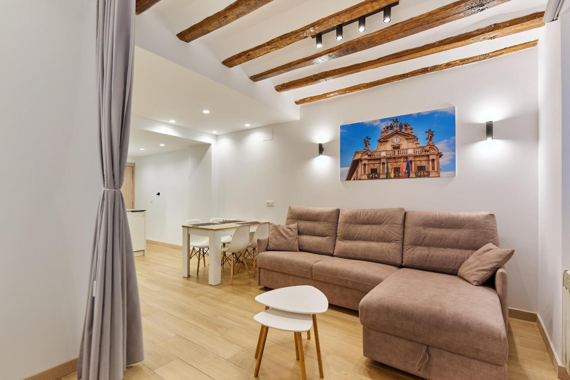 Tuapartamento Lindapamplona Apartment Екстериор снимка