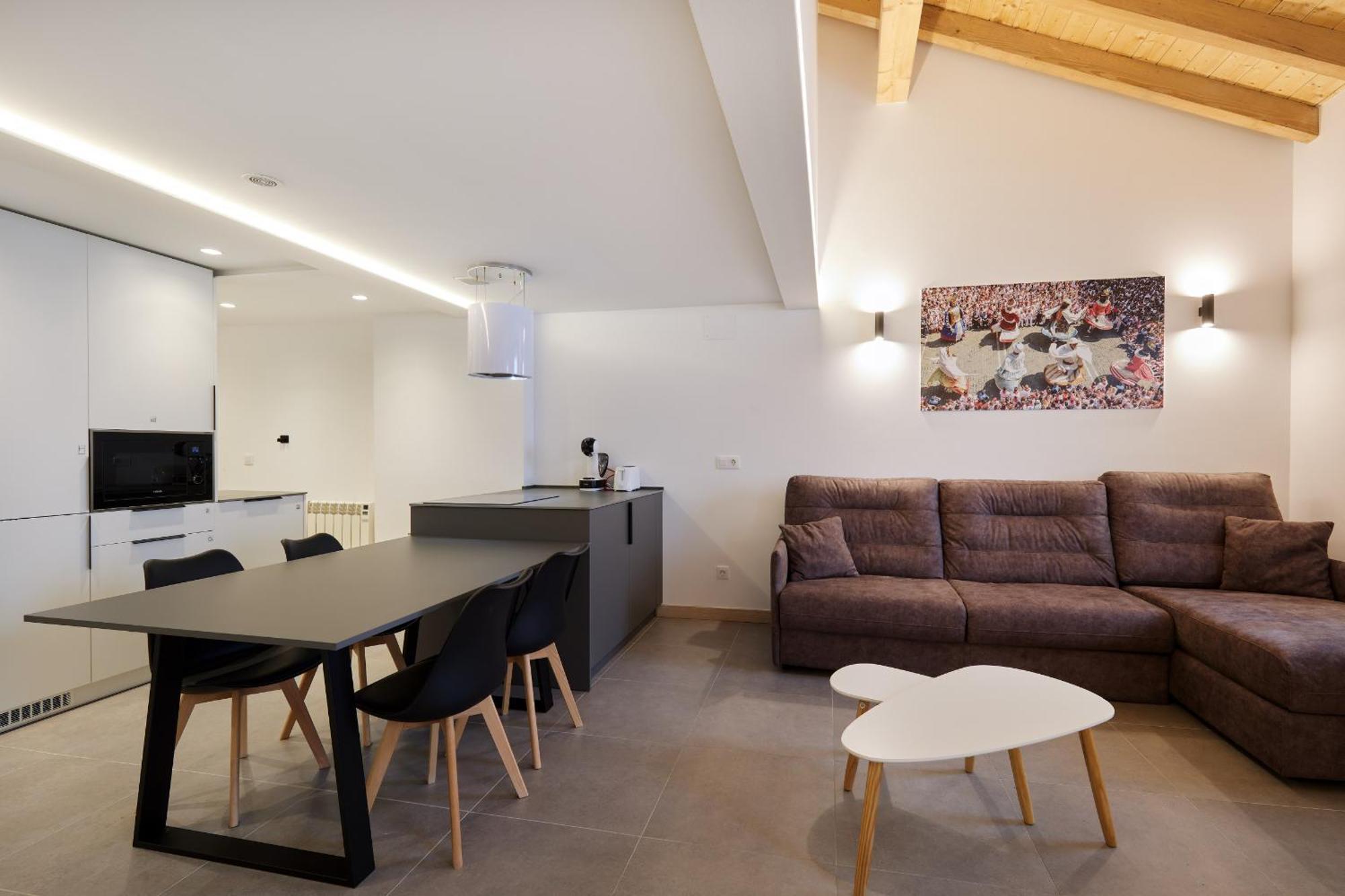 Tuapartamento Lindapamplona Apartment Екстериор снимка